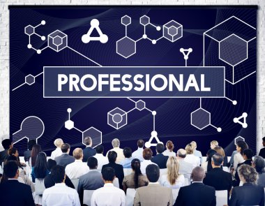 İş adamları kurumsal tartışma sırasında