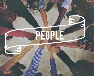 Sıradan insanlar elele 