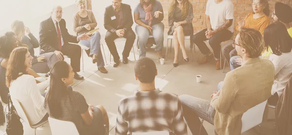 Gente de negocios en la reunión de trabajo en equipo —  Fotos de Stock