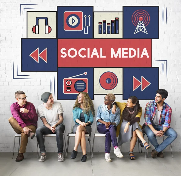 Diversità Persone e Social Media — Foto Stock