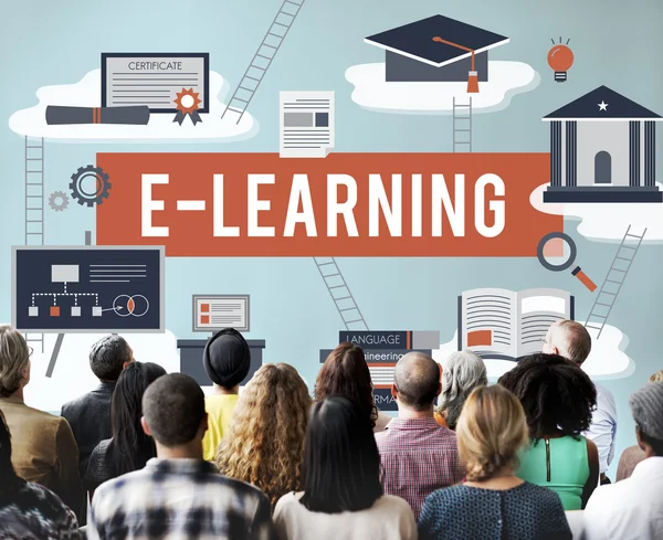 Άνθρωποι στο σεμινάριο με e-learning — Φωτογραφία Αρχείου