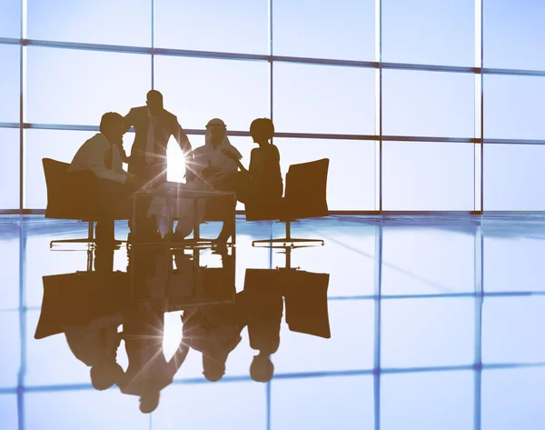 Equipe de negócios na reunião — Fotografia de Stock