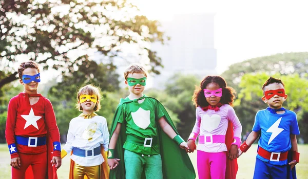 Superhjälte Kids Concept — Stockfoto