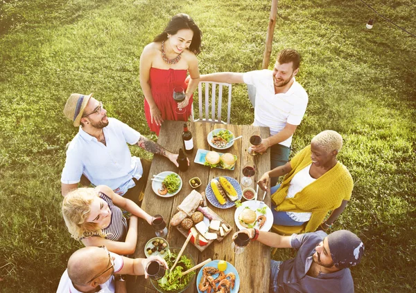 Friends Hanging out at Outdoors Party — Stock Photo, Image