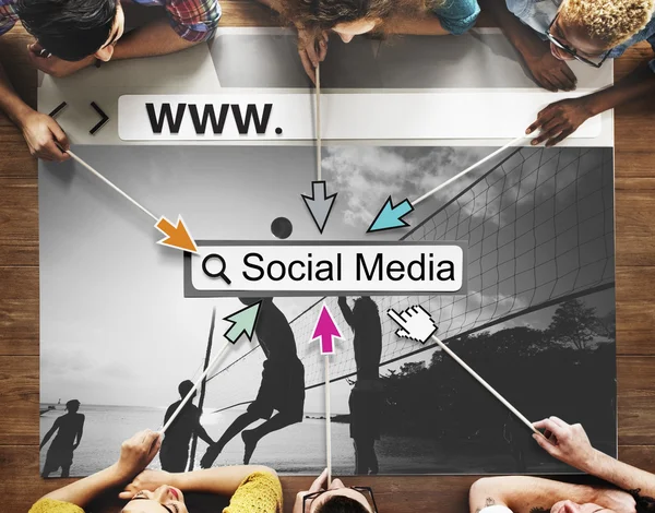 Diversiteit mensen en social media — Stockfoto