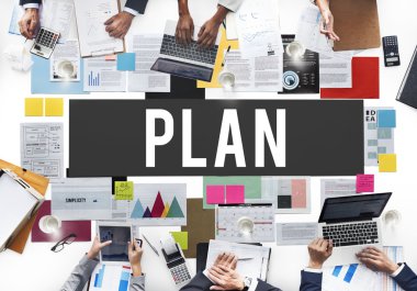 iş adamları beyin fırtınası 