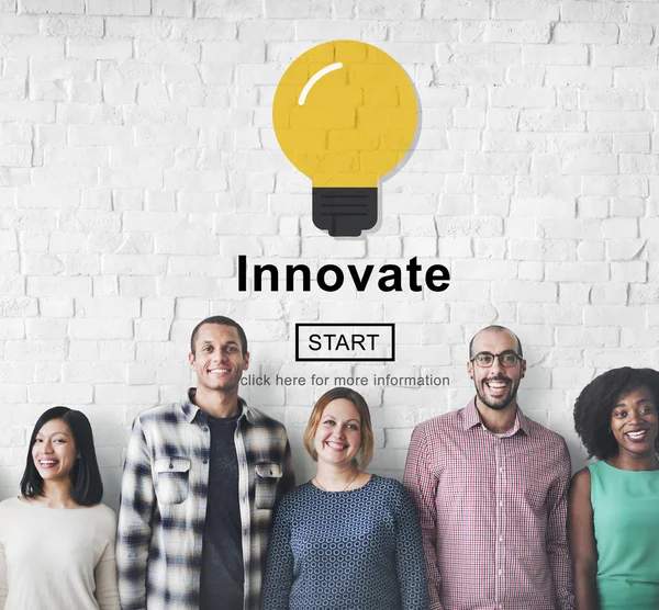 Diversidad personas con innovar — Foto de Stock