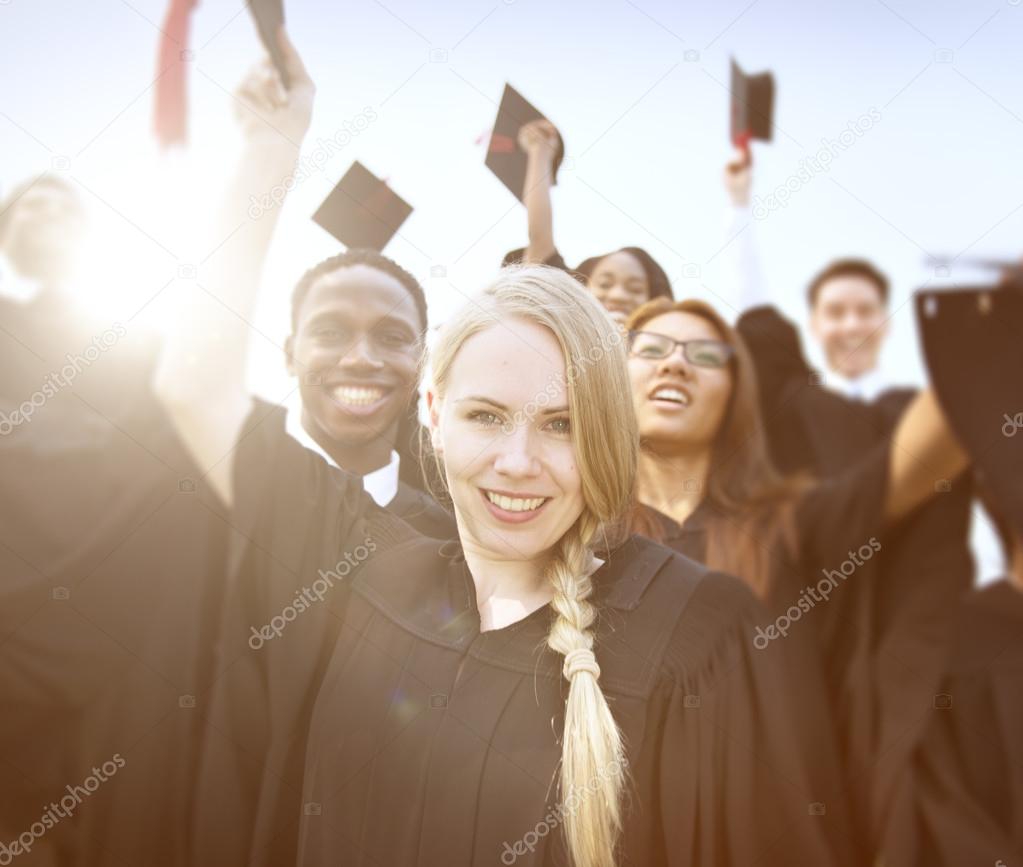 group of students of graduates 