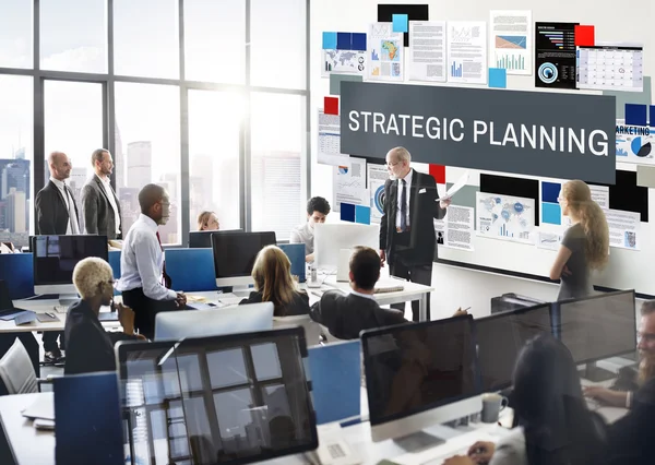 Företag som arbetar och strategisk planering — Stockfoto