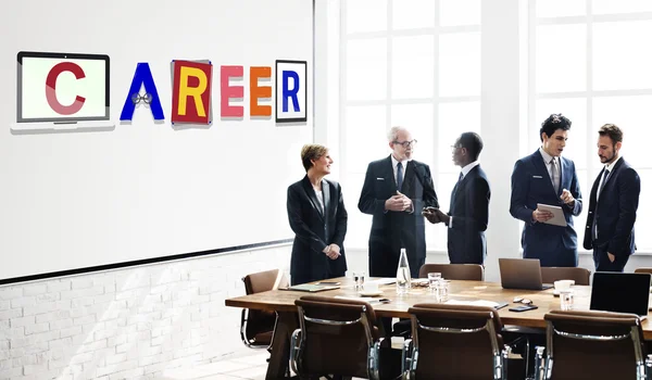 Zakenmensen die in functie zijn — Stockfoto