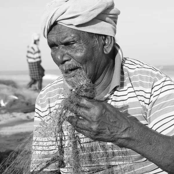 Pescatore indiano posa — Foto Stock