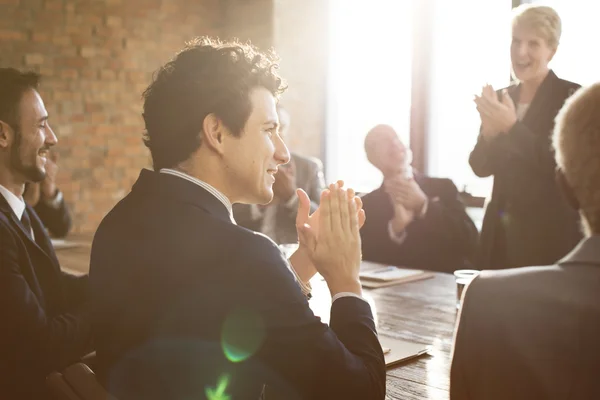 Gente de negocios en reunión — Foto de Stock