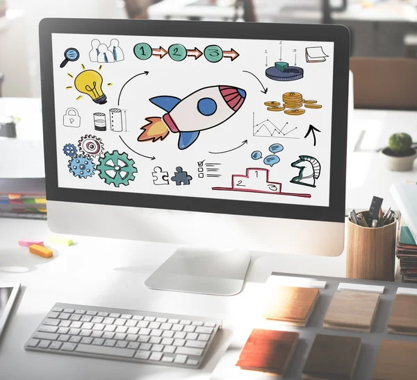 Computer on office table — Stock Photo, Image