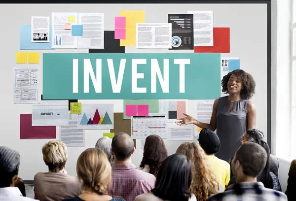 Leute beim Seminar mit invent — Stockfoto