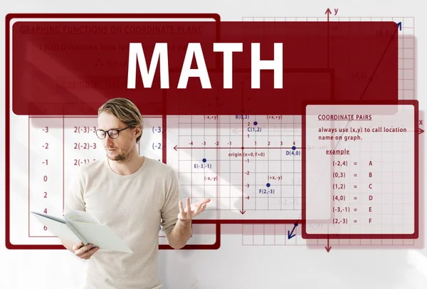 Affärsman arbetar med matematik — Stockfoto