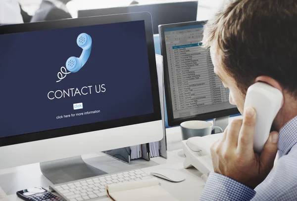 Contactez-nous, concept de service d'aide — Photo