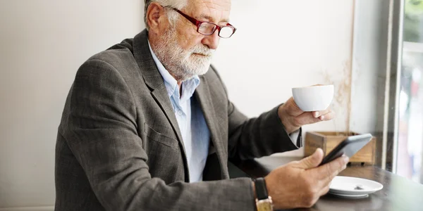 Stilvoller alter Mann — Stockfoto