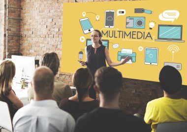 insanlar ile multimedya Konferansı'nda