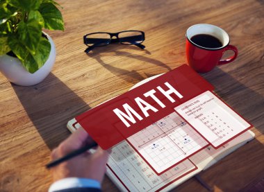 Defterde yazan iş adamı