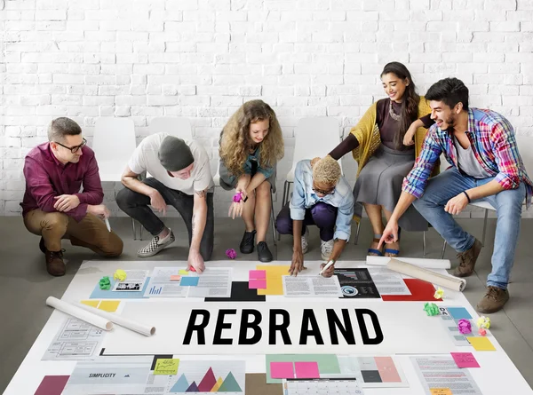 People drawing banner on floor — Stock Photo, Image