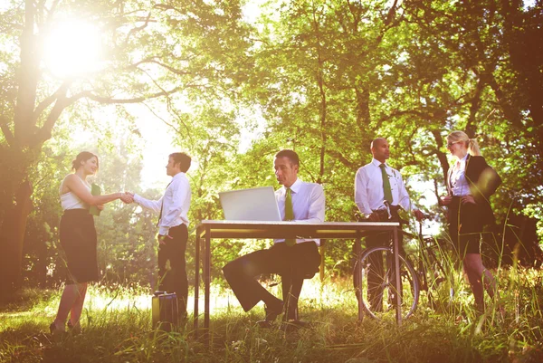 Group of office workers outdoors — Stock Photo, Image