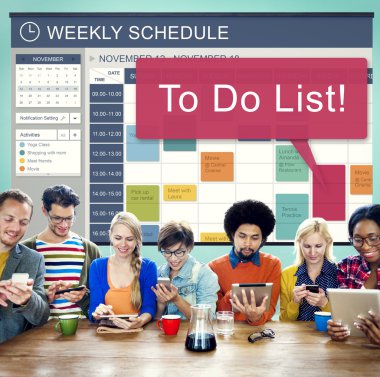 farklı aygıtlar kullanan kişiler