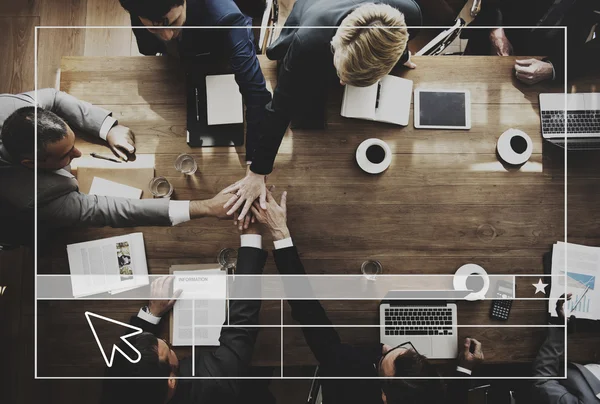 Empresários em reunião — Fotografia de Stock