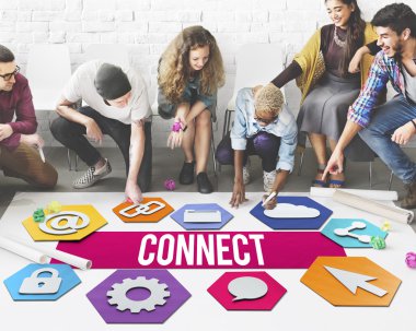 Kattaki insanlar çizim afiş