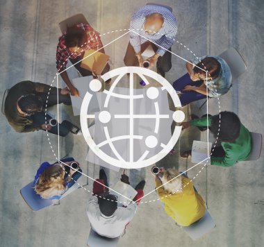 Bir grup insan birlikte çalışma 