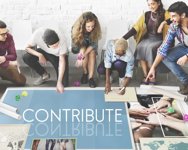 People drawing banner on floor — Stock Photo, Image