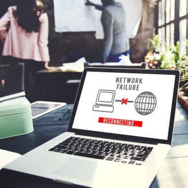 Bilgisayar çalışma tablosunda