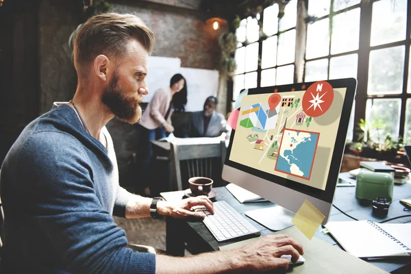 Man working with computer — Stock Photo, Image