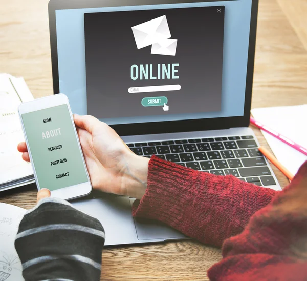 Dijital cihazlar ile emekçilerin