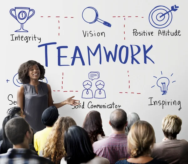 Seminarteilnehmer mit Teamwork — Stockfoto