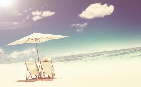 Hermosa vista del océano y la playa — Foto de Stock