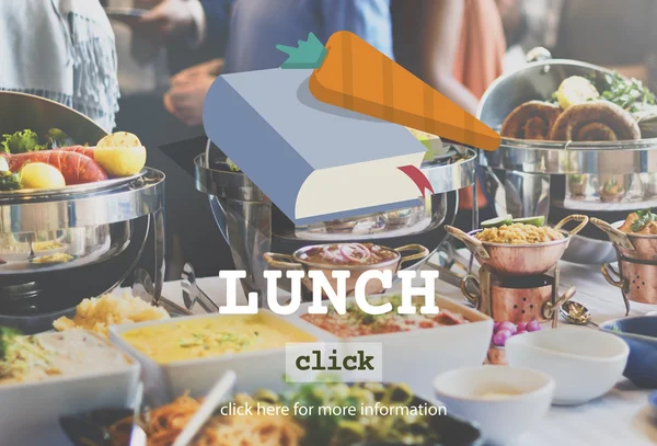 Masa çeşitli lezzetli yiyecek dolu