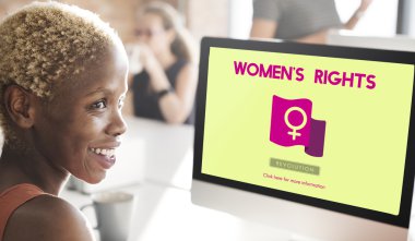 işkadını kadın hakları olan bilgisayarda çalışma 