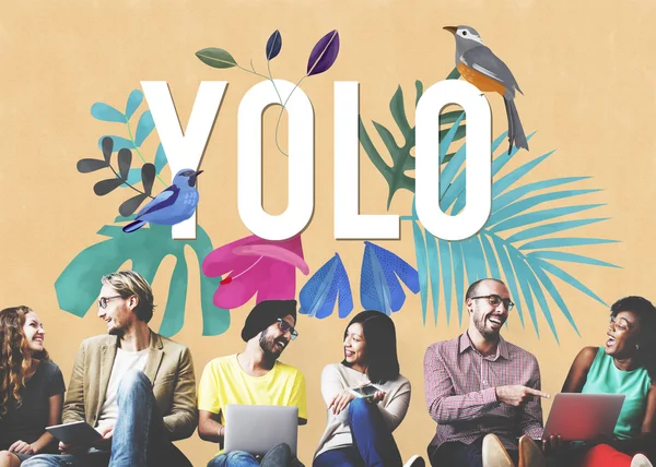 Diversity friends near wall with yolo — Stock Photo, Image