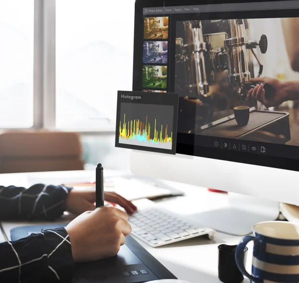 Working business person in office — Stock Photo, Image