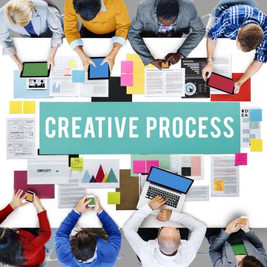 Ofiste çalışan iş ekibi.