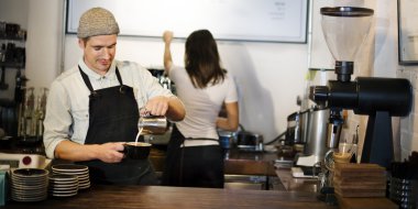  Barista kahve hazırlamak