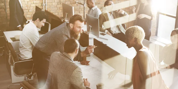 Imprenditori che lavorano — Foto Stock