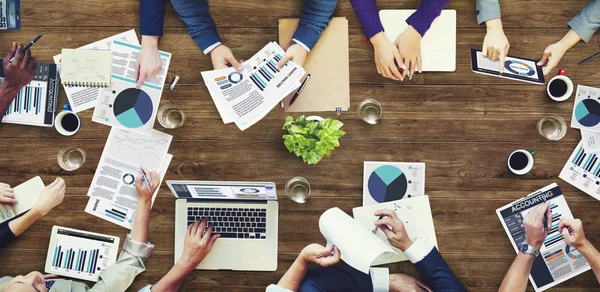 Gente de negocios trabajando —  Fotos de Stock