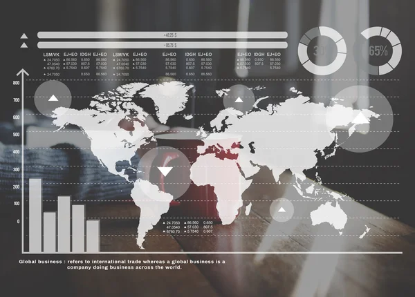 Análisis global y mapa mundial — Foto de Stock
