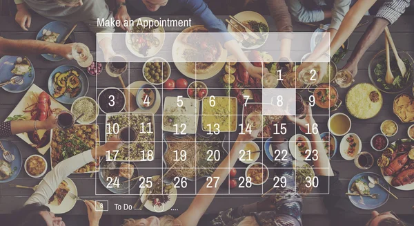 Az emberek és az élelmiszer-naptár — Stock Fotó