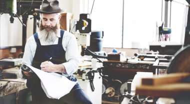 Studio çizim ustası