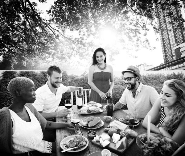 Happy friends celebrating together — Stock Photo, Image