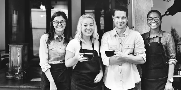 Amigos felices baristas — Foto de Stock