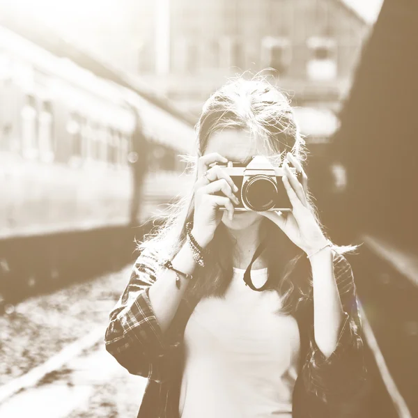 Menina fazendo fotos, inspirar conceito — Fotografia de Stock