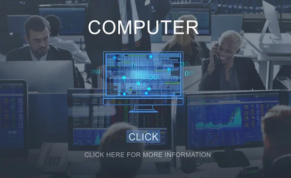 働くビジネスマンとコンピューター — ストック写真